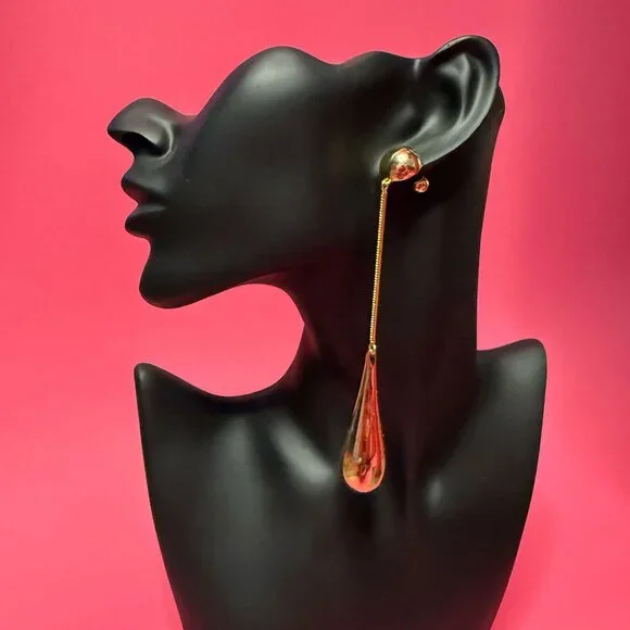 Mugler x H&M Gold Drop Earrings & Cocktail Ring Set – Limited Edition, Recycled - Picture 9 of 11